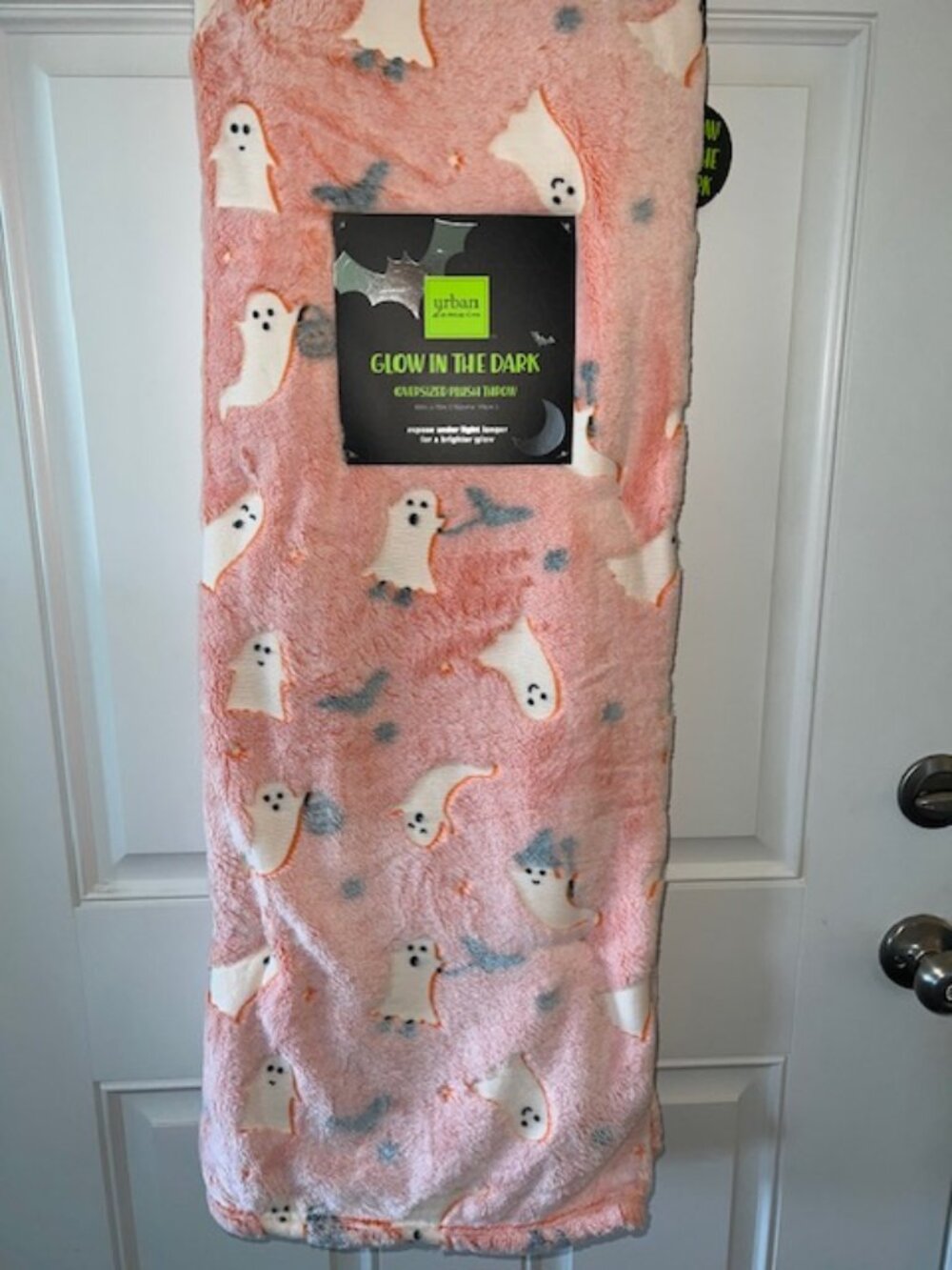 GLOW IN THE DARK HALLOWEEN BLANKET